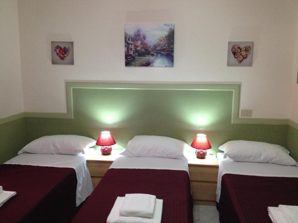Rome Rainbow Guest House الغرفة الصورة