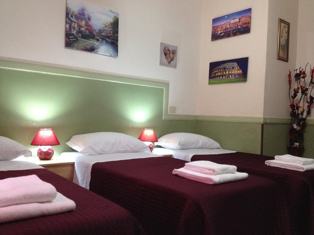 Rome Rainbow Guest House الغرفة الصورة